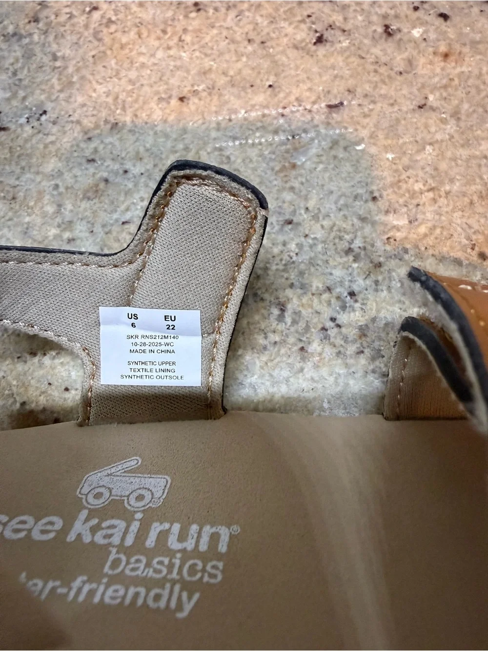 Toddler’s See Kai Run Brown Double-Strap Adjustable Sandals NWOT in Size 6